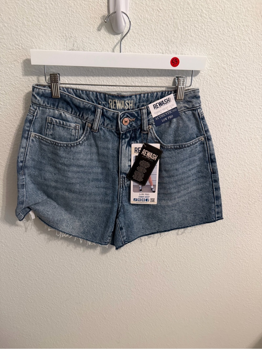 Rewash Women's Medium Wash Denim Cutoff Shorts